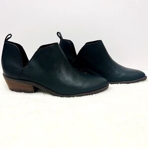 Lucky Brand Black Ankle Boots Women’s Size 10 Brand New Never Worn